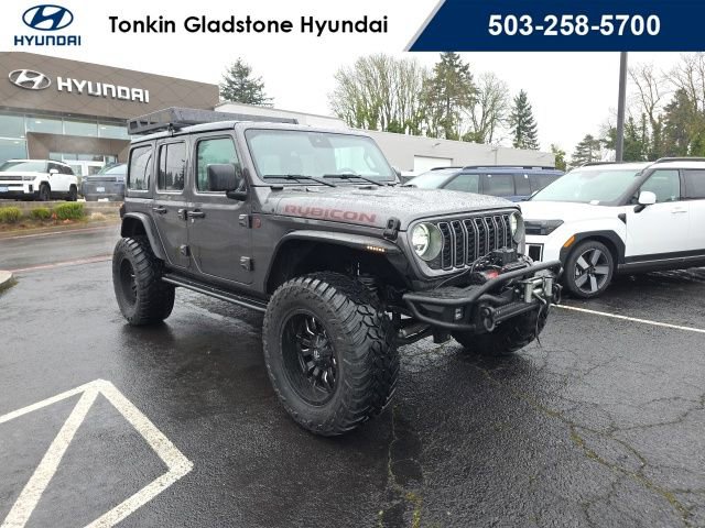 Used 2025 Jeep Wrangler Unlimited Rubicon image 2