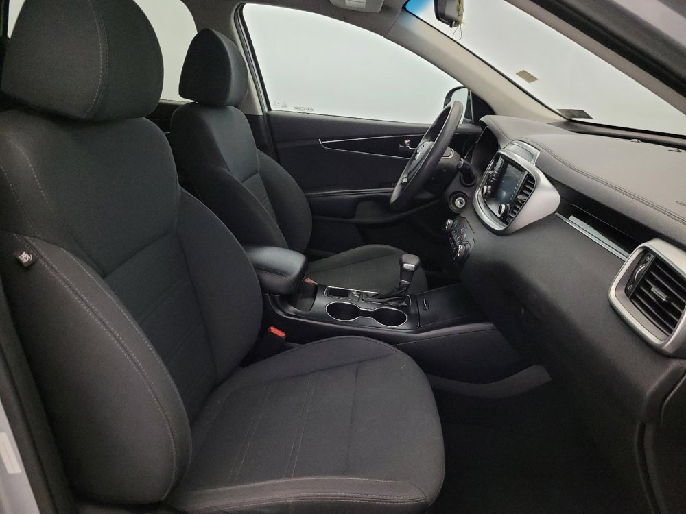 Used 2019 Kia Sorento LX AWD/4WD image 21