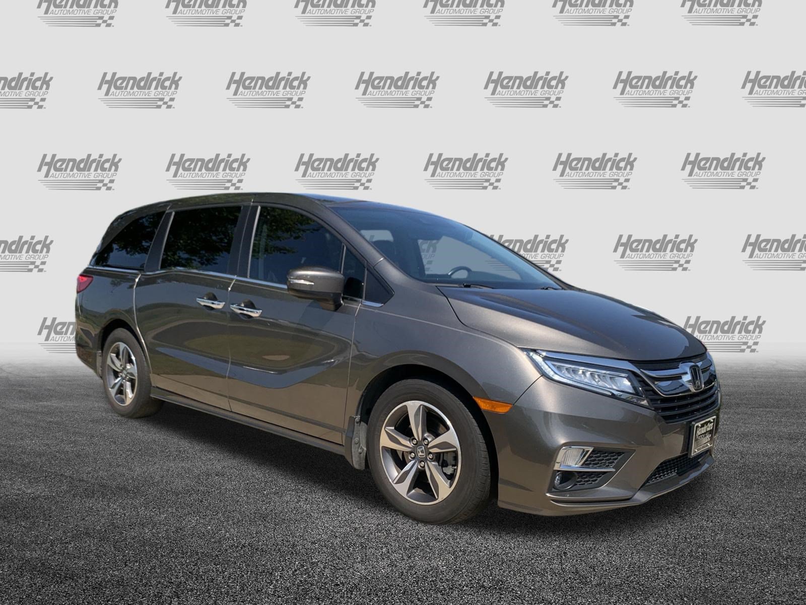Used 2018 Honda Odyssey Touring image 2