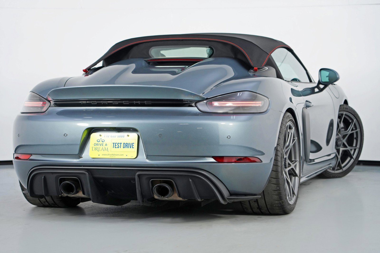 Used 2024 Porsche 718 Boxster Spyder RS w/ Light Design Package RWD image 5