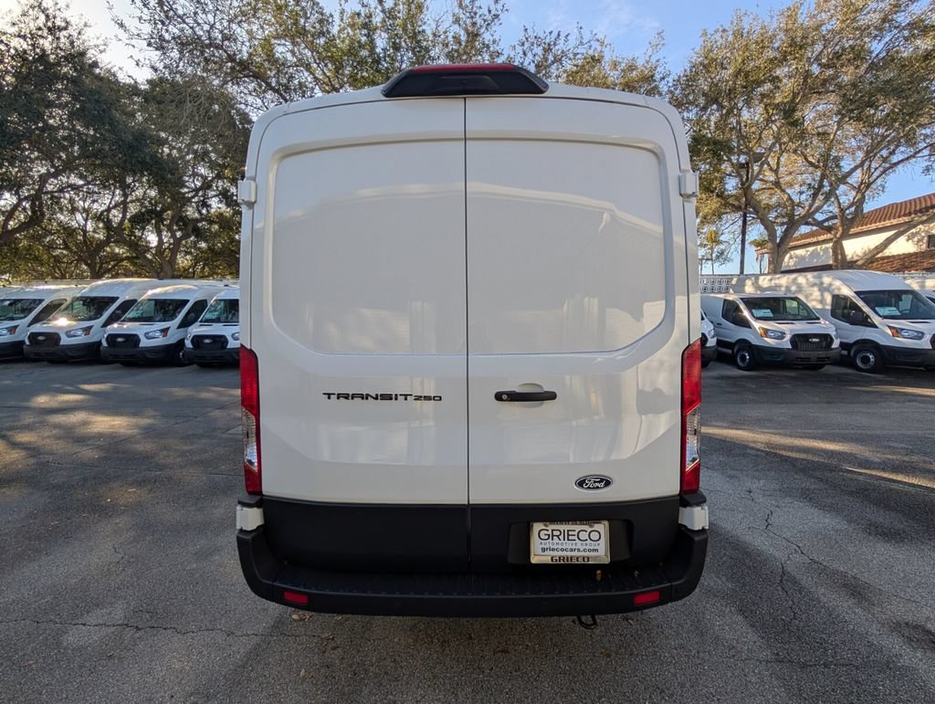 New 2026 Ford Transit 350 148 Medium Roof w/ Load Area Protection Package RWD image 10