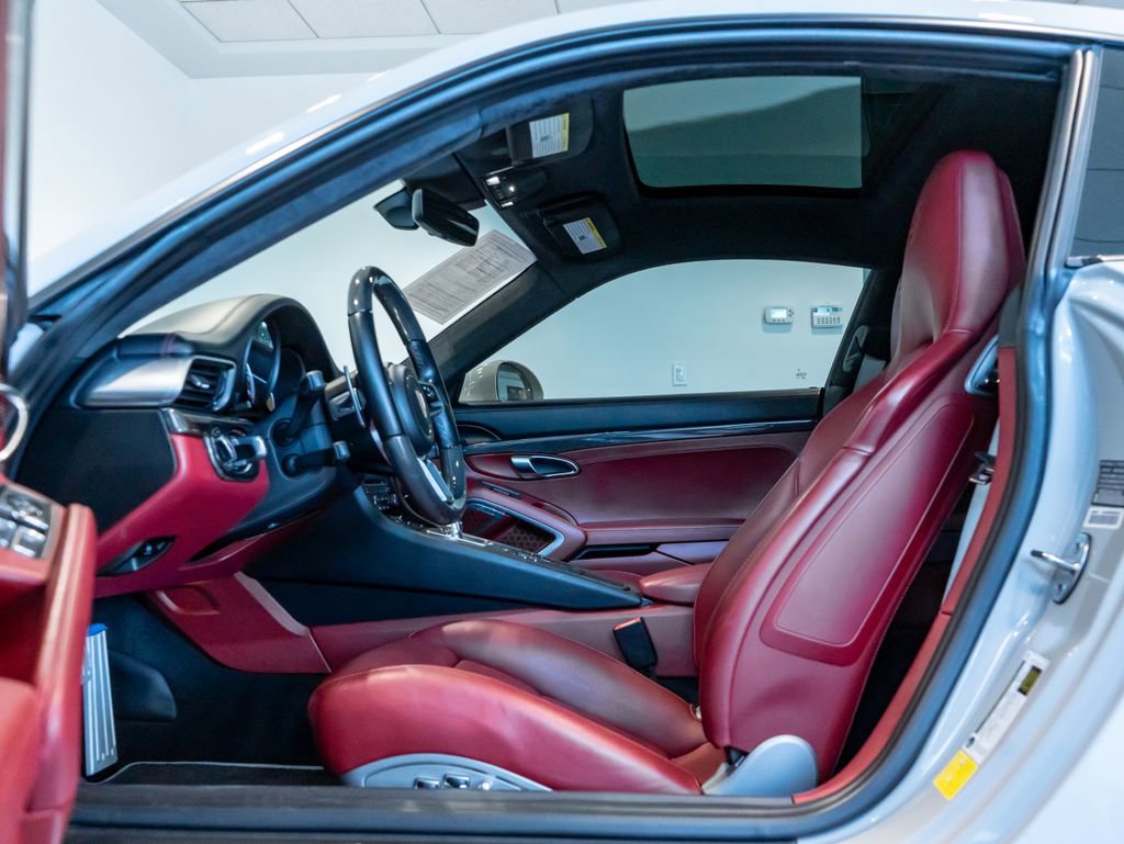 Certified 2019 Porsche 911 Turbo S AWD/4WD image 5