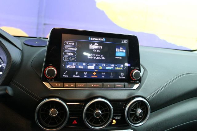 Used 2020 Nissan Sentra SV image 17