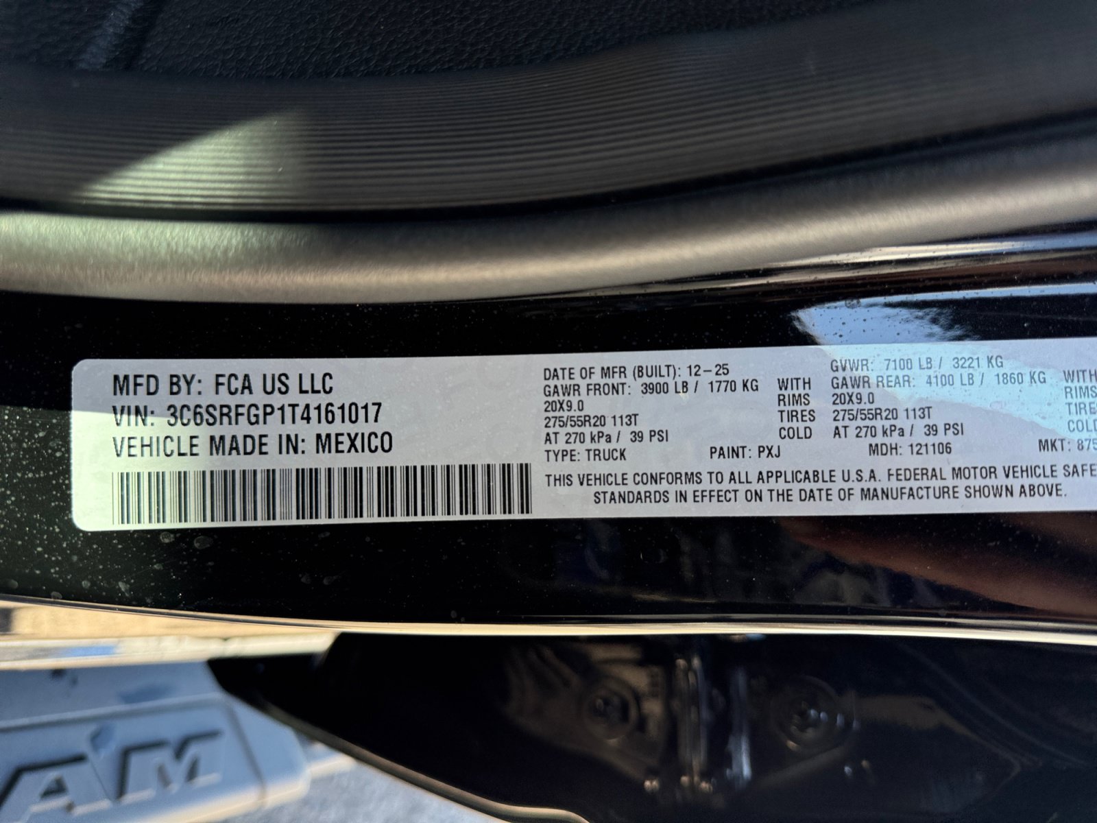 Used 2026 RAM 1500 Express AWD/4WD image 33