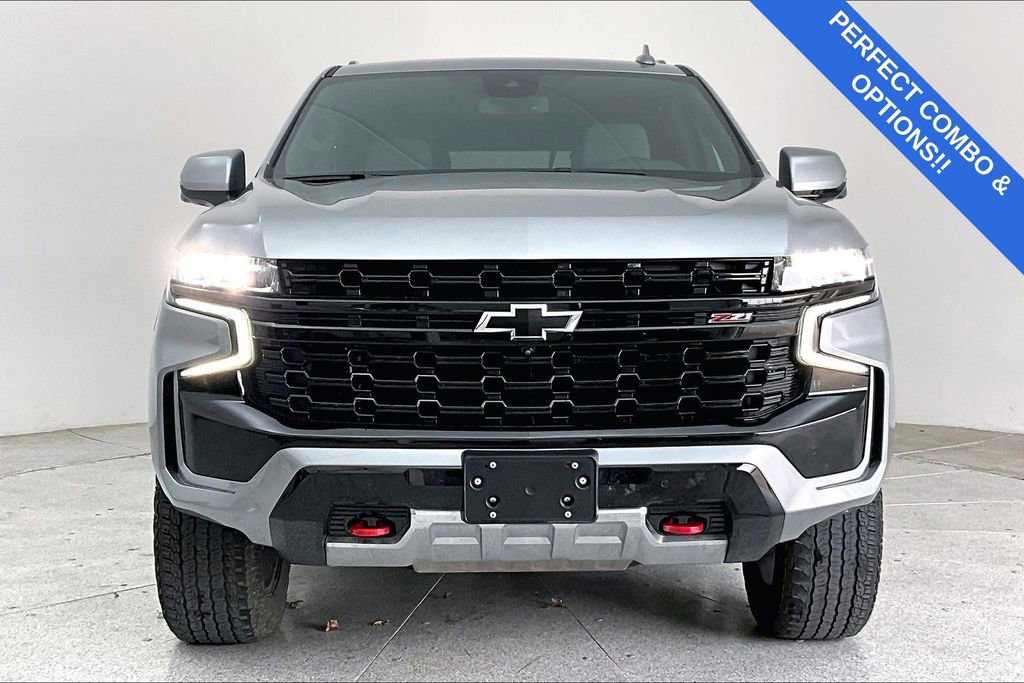 Used 2024 Chevrolet Suburban Z71 w/ Luxury Package image 6