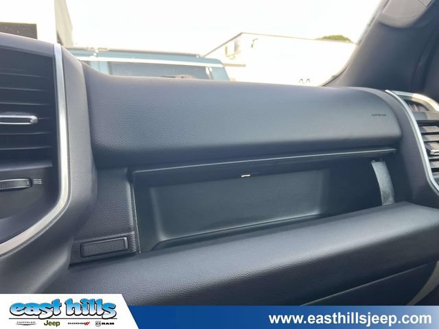 Used 2023 RAM 1500 Big Horn AWD/4WD image 39