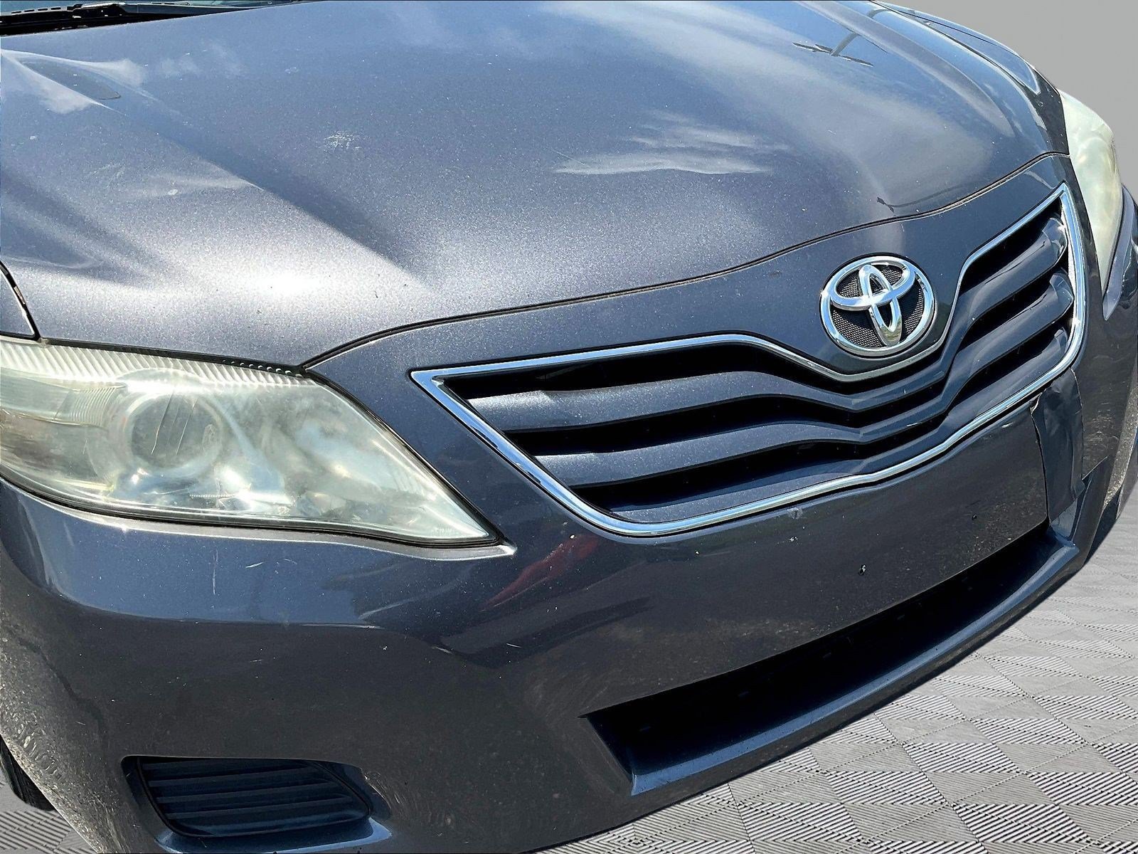 Used 2011 Toyota Camry LE w/ LE Extra-Value Pkg FWD image 31