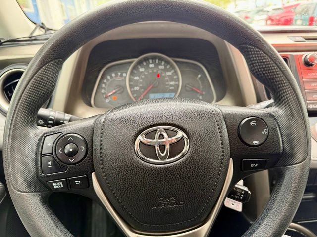 Used 2014 Toyota RAV4 XLE AWD/4WD image 31
