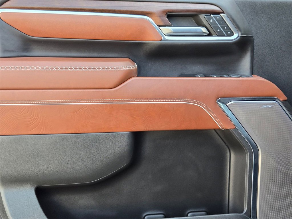 Used 2024 GMC Sierra 2500 Denali Ultimate image 11