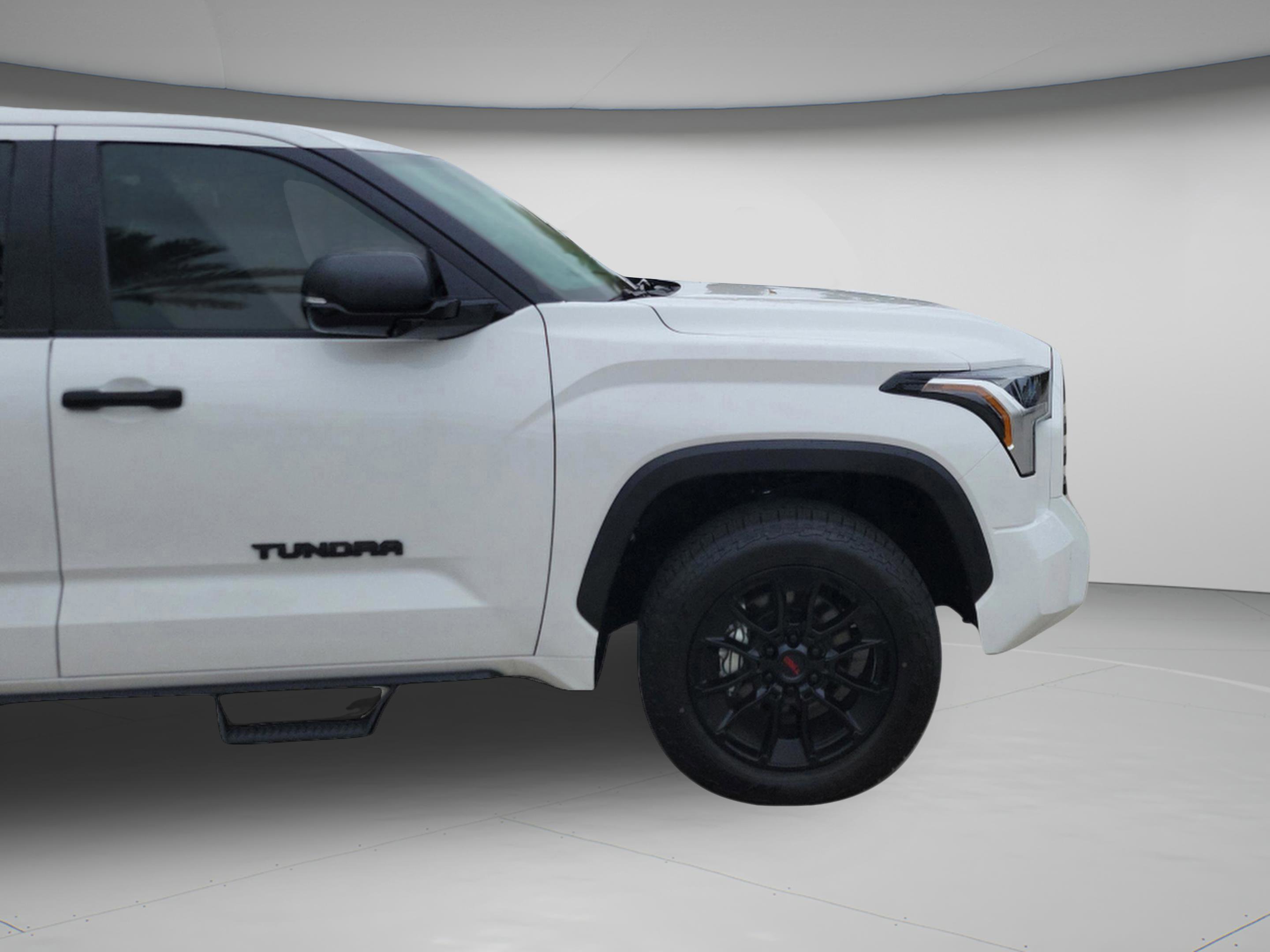 Used 2024 Toyota Tundra SR5 w/ SR5 Convenience Package image 33