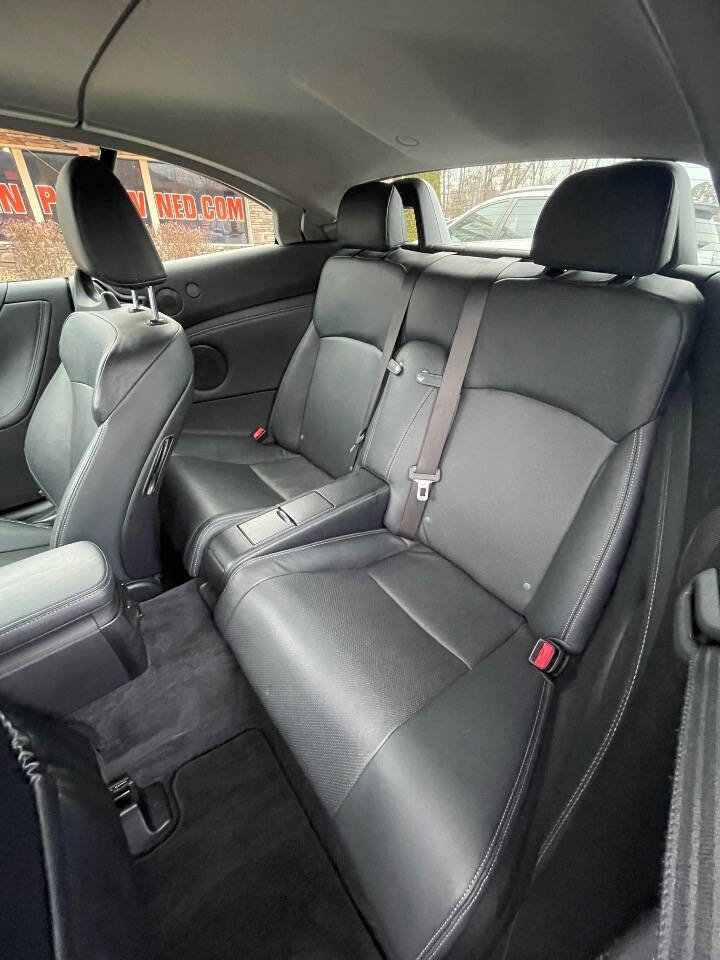 Used 2012 Lexus IS 350C image 13