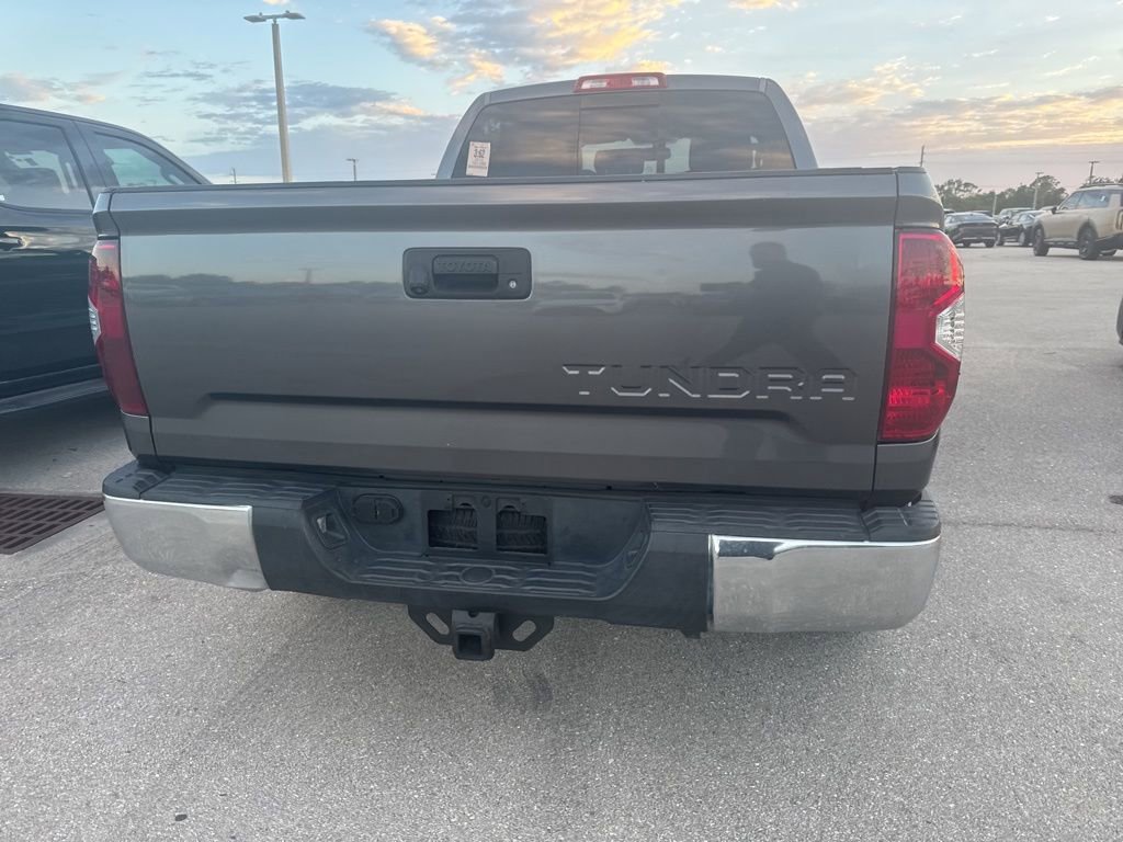 Used 2015 Toyota Tundra SR5 w/ SR5 Upgrade Package RWD image 5