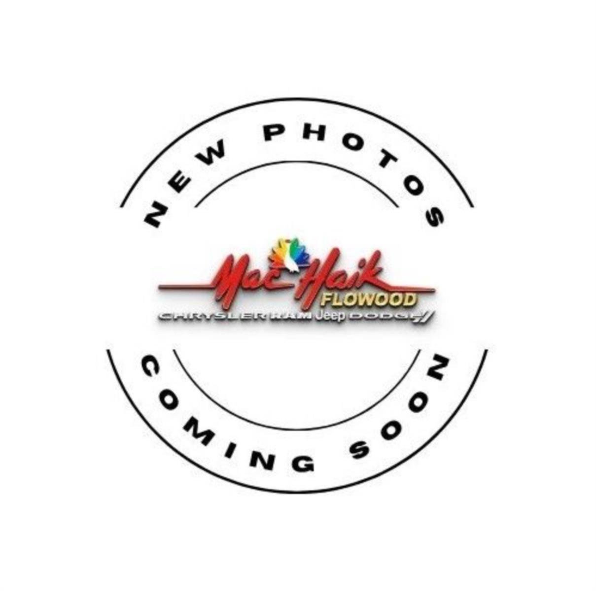 Used 2023 Toyota RAV4 XLE w/ Convenience Package FWD image 4