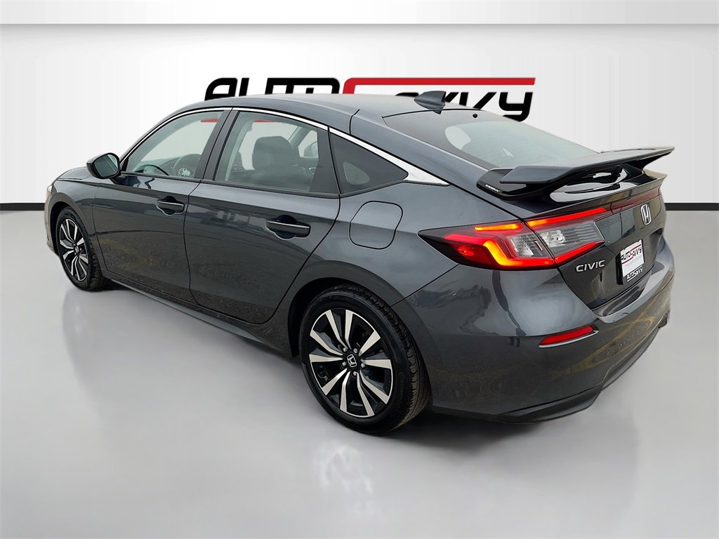 Used 2022 Honda Civic EX-L image 5