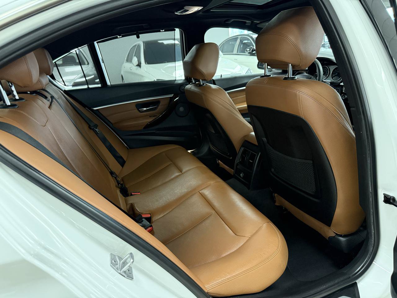 Used 2016 BMW 340i Sedan RWD image 24