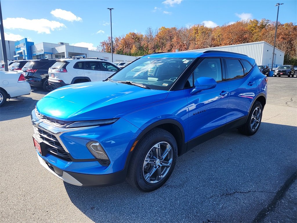 Used 2024 Chevrolet Blazer LT w/ Convenience Package image 4