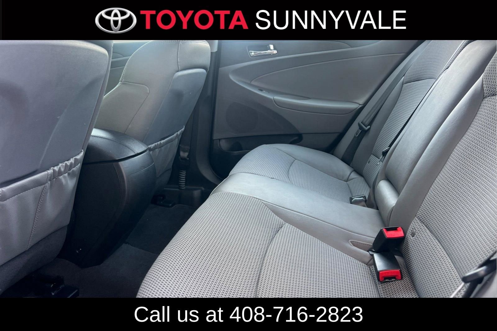 Used 2011 Hyundai Sonata SE w/ Navigation & Sunroof Pkg 4 FWD image 5