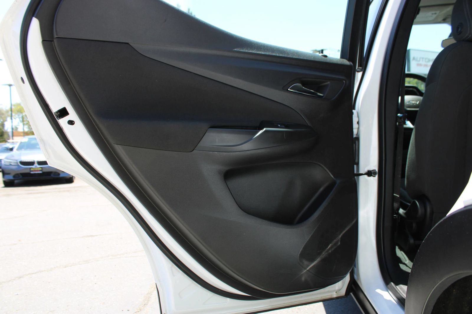 Used 2023 Chevrolet Bolt EUV LT FWD image 13