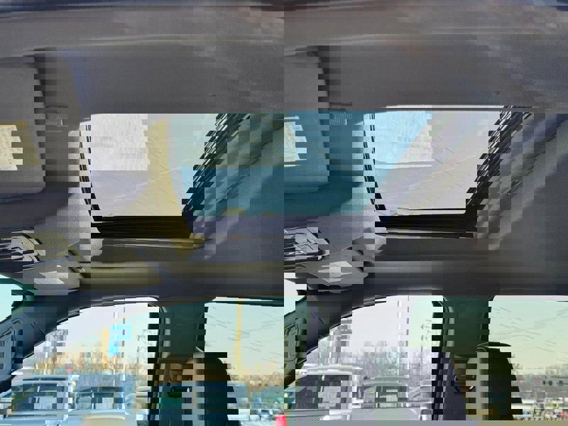 Used 2023 GMC Sierra 1500 SLT w/ SLT Premium Plus Package image 26