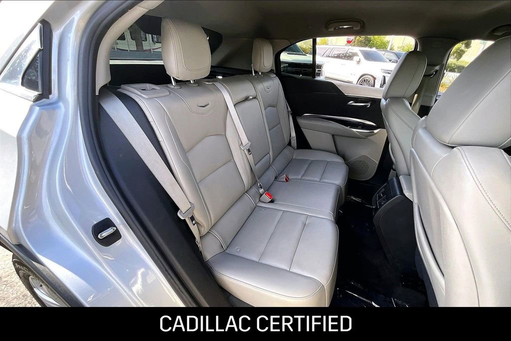 Certified 2022 Cadillac XT4 Luxury image 18