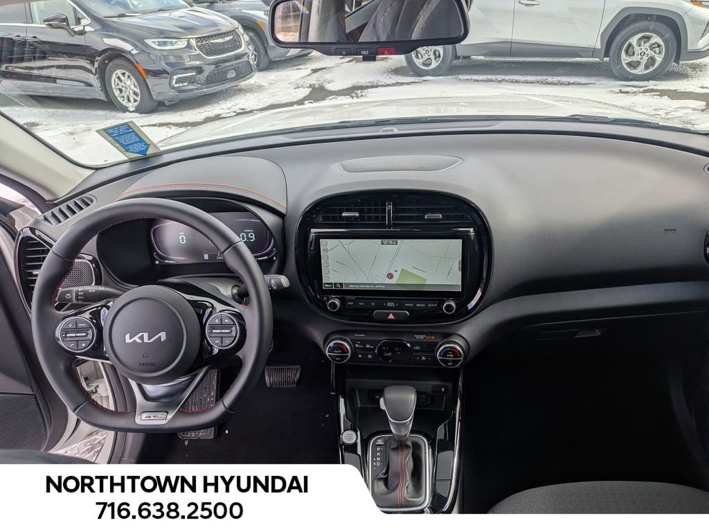Used 2023 Kia Soul GT-Line image 6