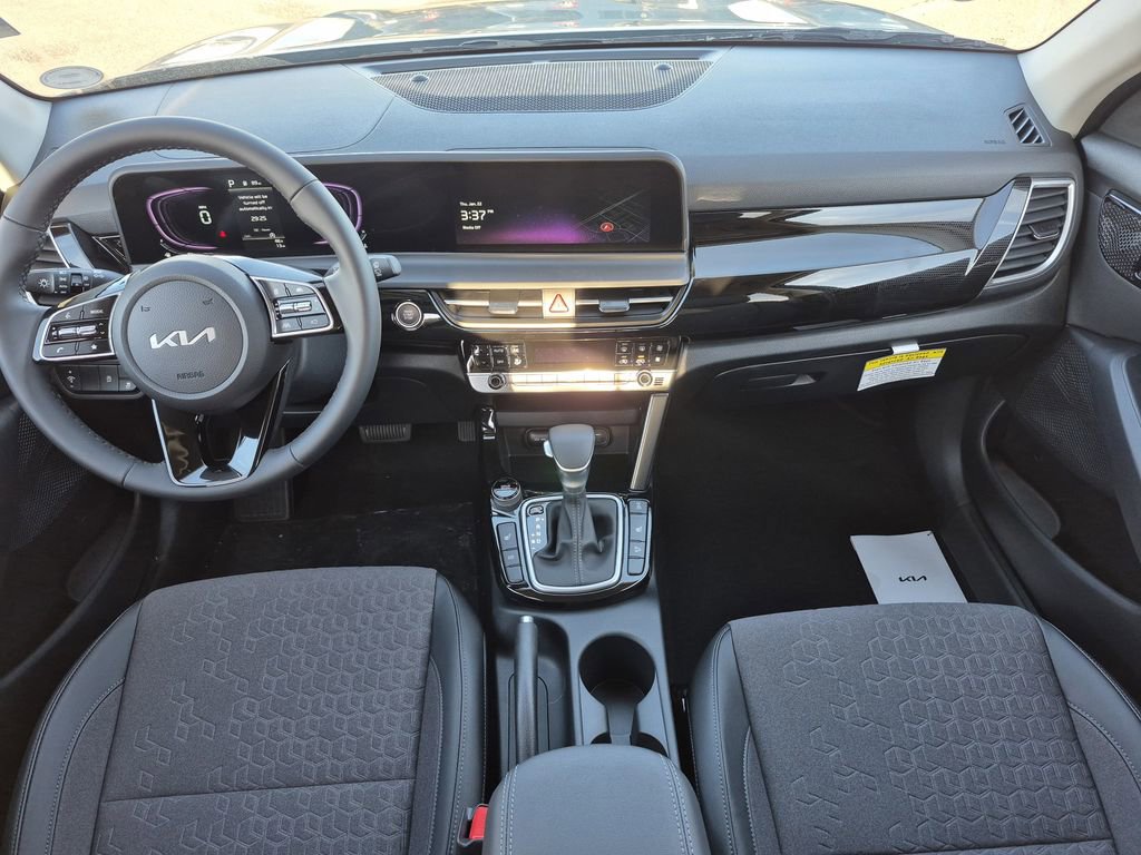 New 2026 Kia Seltos S image 13