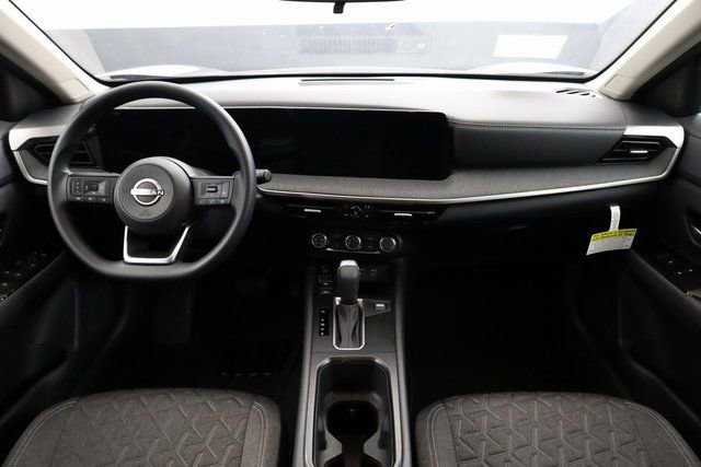 Certified 2025 Nissan Kicks SV image 14