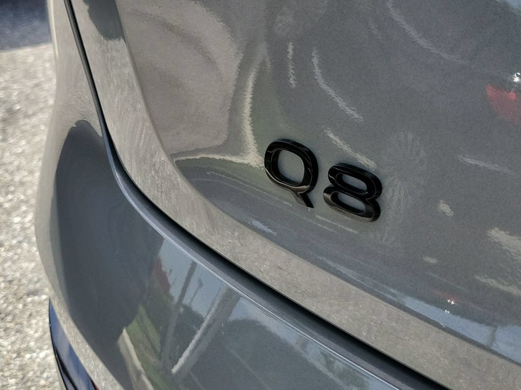 Certified 2024 Audi Q8 e-tron Premium AWD/4WD image 5