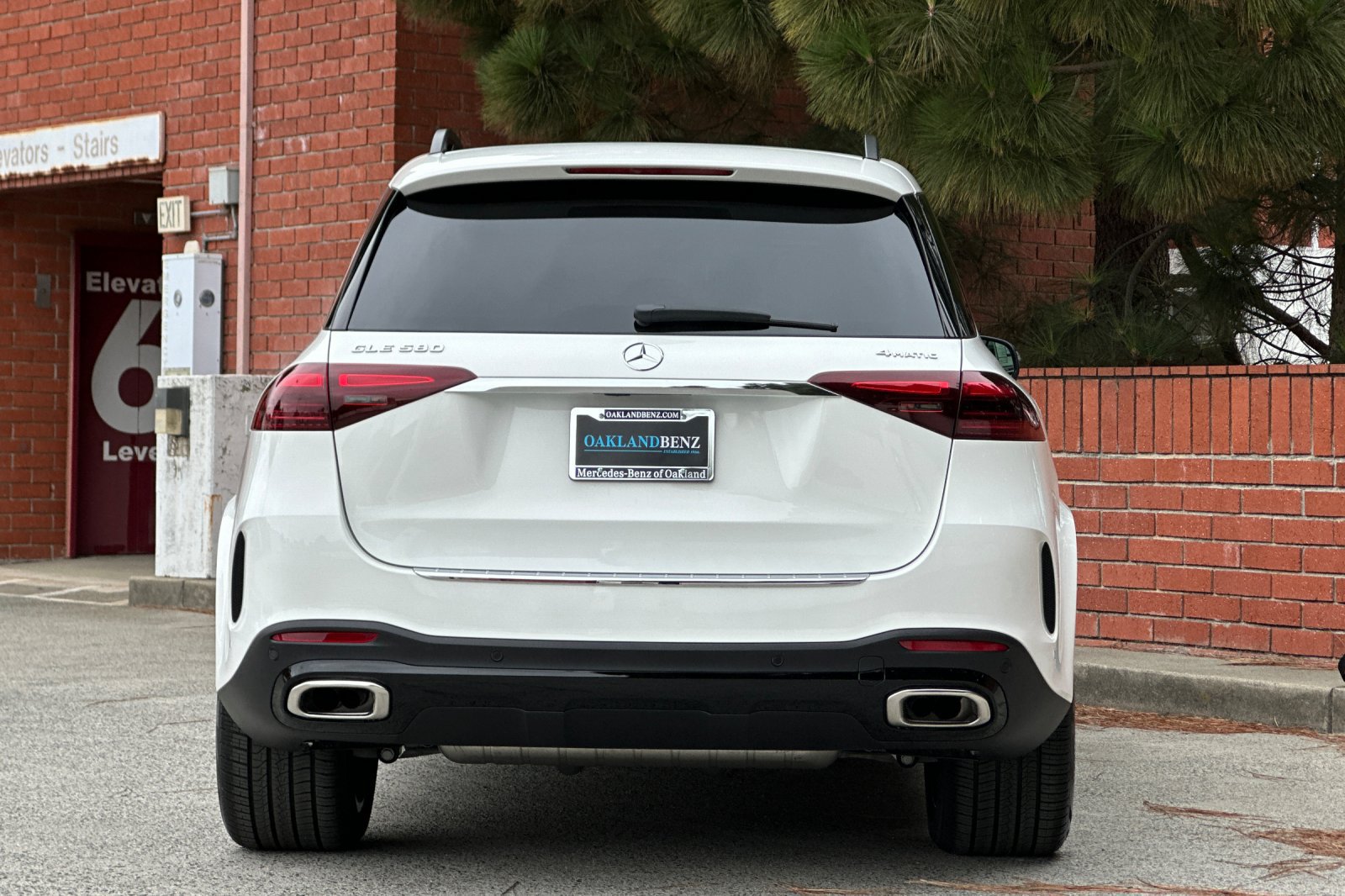 New 2026 Mercedes-Benz GLE 580 4MATIC image 5