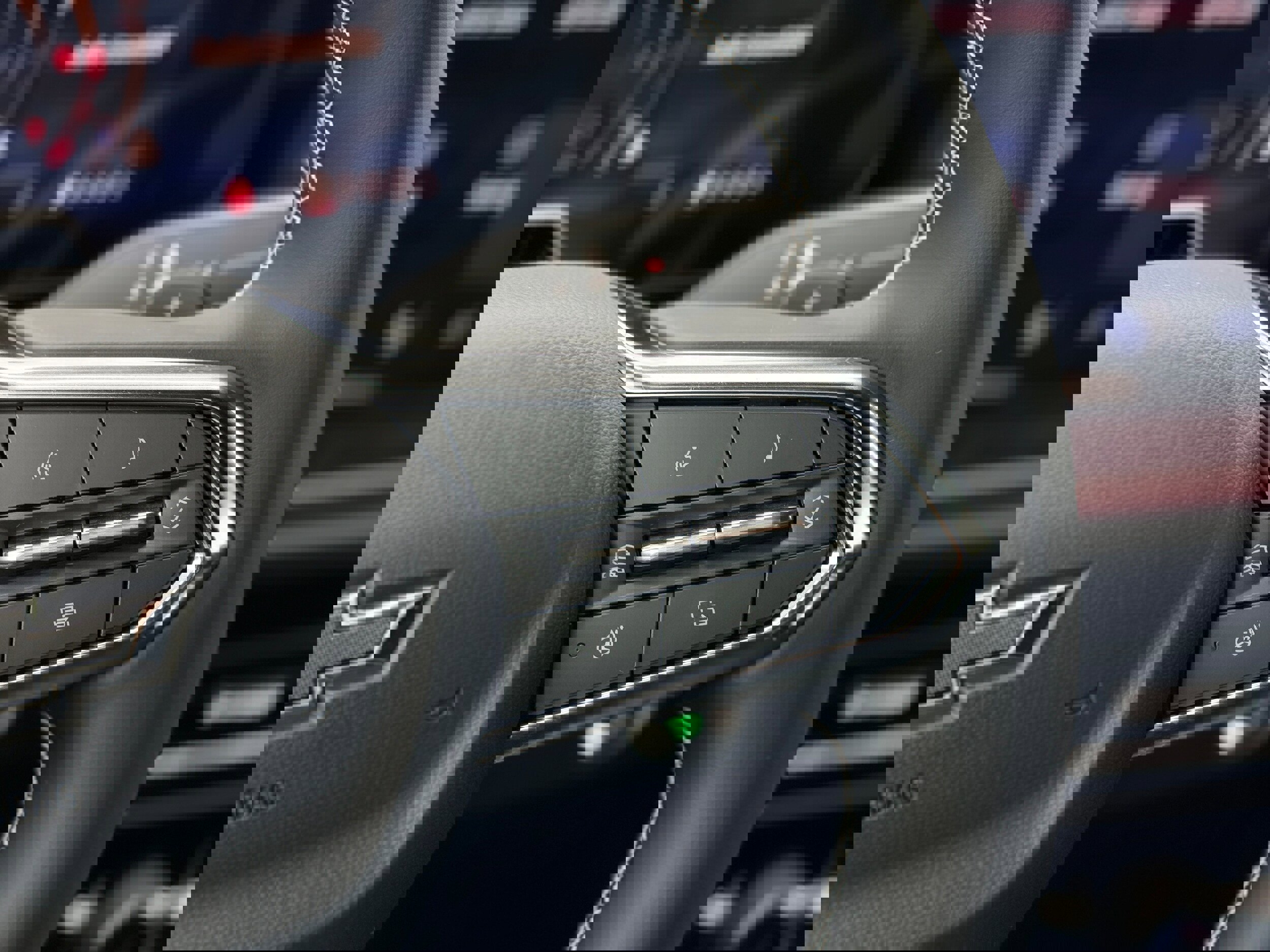 New 2026 Chevrolet Traverse Z71 w/ Enhanced Driving Package image 12