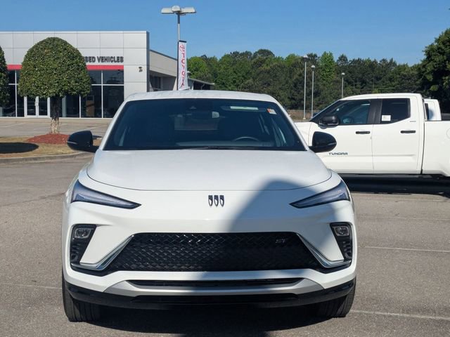 Used 2025 Buick Envista Sport Touring image 8