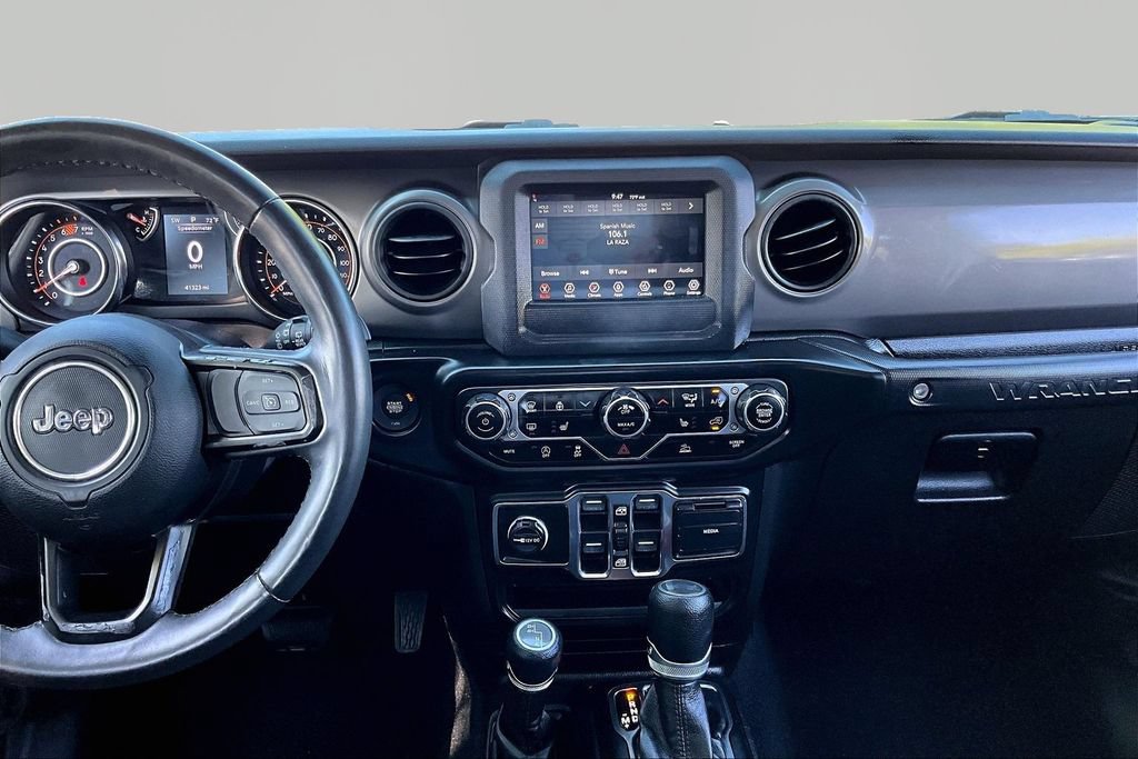 Used 2022 Jeep Wrangler Unlimited Sport AWD/4WD image 9