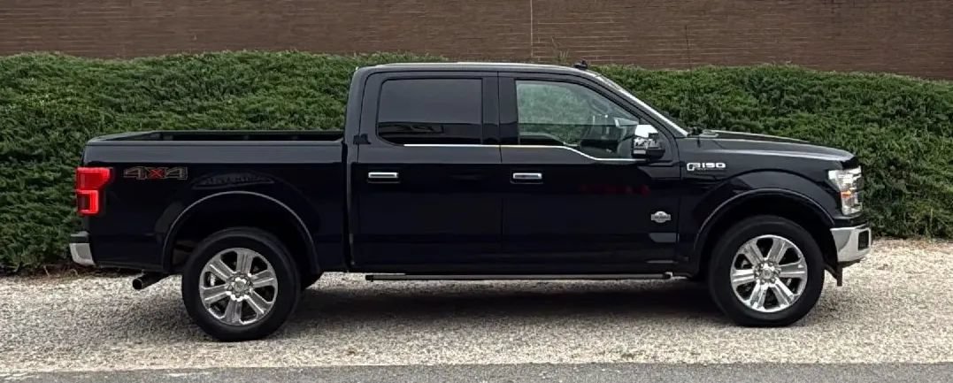 Used 2019 Ford F150 King Ranch w/ Equipment Group 601A Luxury AWD/4WD image 5