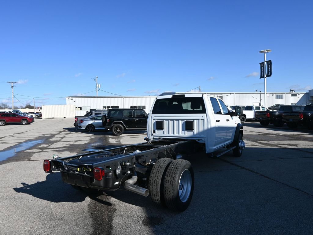 New 2026 RAM 5500 Tradesman AWD/4WD image 3