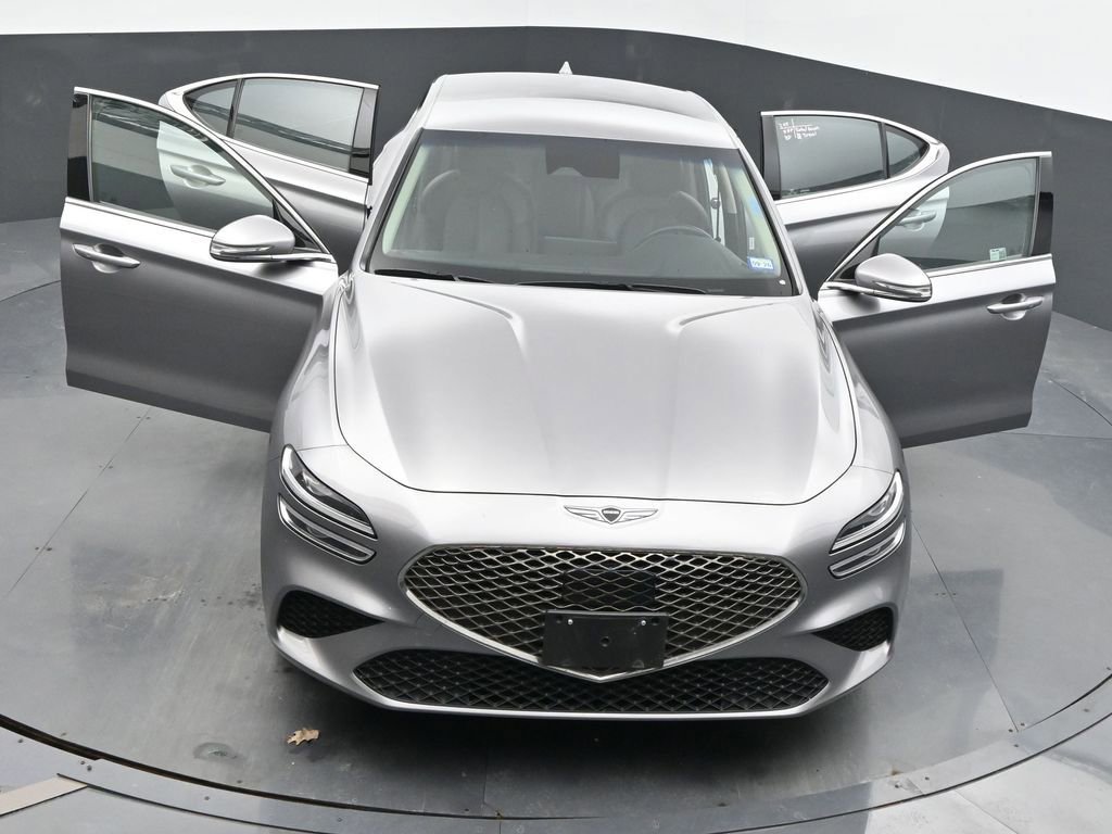 Used 2025 Genesis G70 2.5T image 57