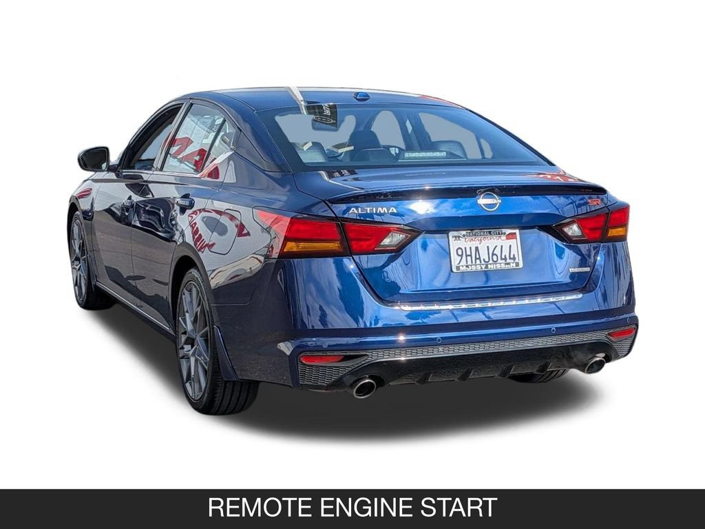 Certified 2023 Nissan Altima 2.0 SR FWD image 7