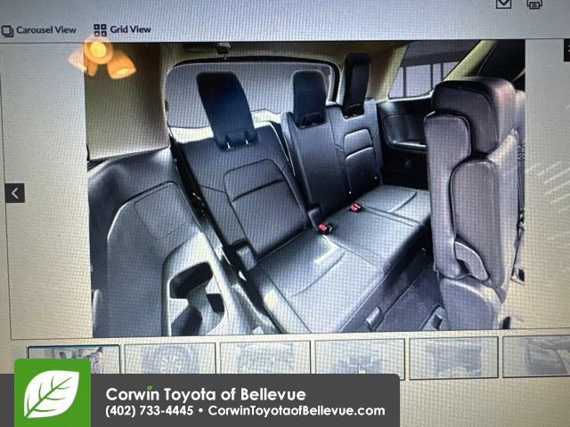 Used 2025 Nissan Pathfinder SL AWD/4WD image 19