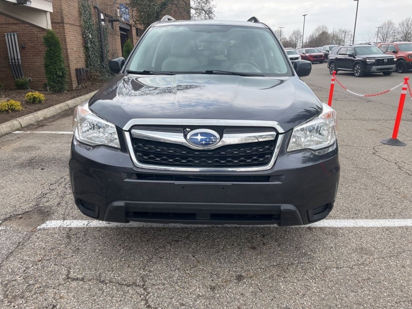 Used 2016 Subaru Forester 2.5i Premium w/ All-Weather Package image 2