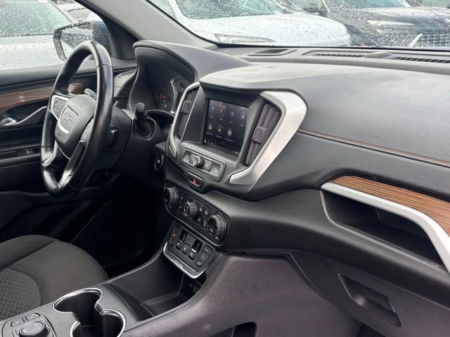 Used 2020 GMC Terrain SLE w/ Driver Convenience Package image 15