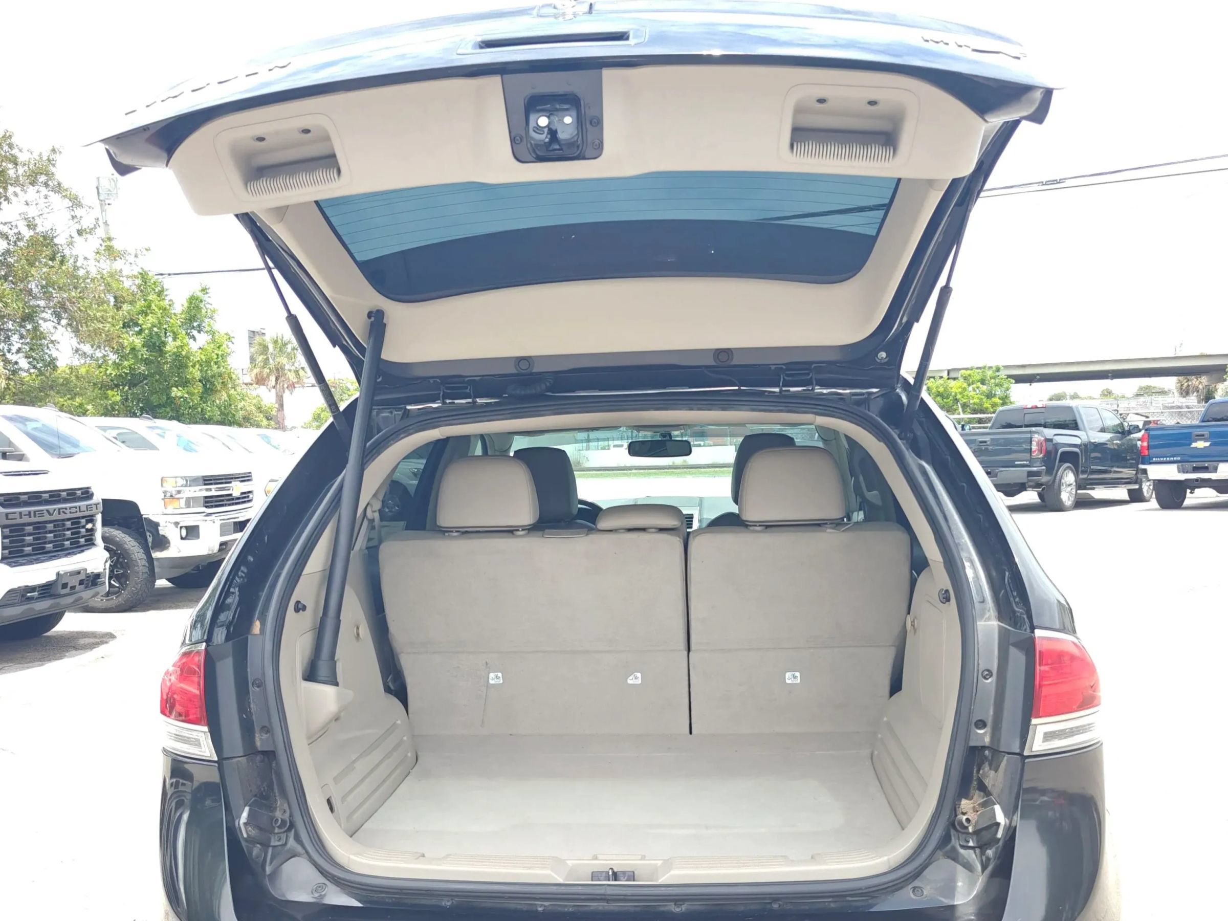 Used 2013 Lincoln MKX FWD image 15