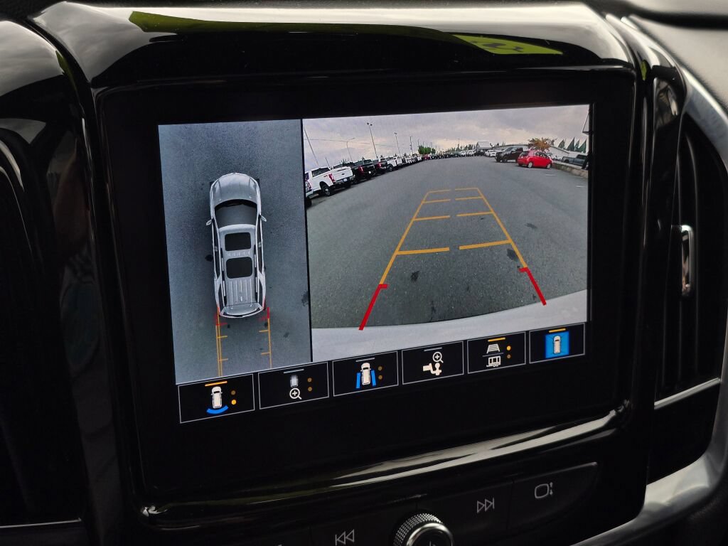 Used 2022 Chevrolet Traverse RS AWD/4WD image 33