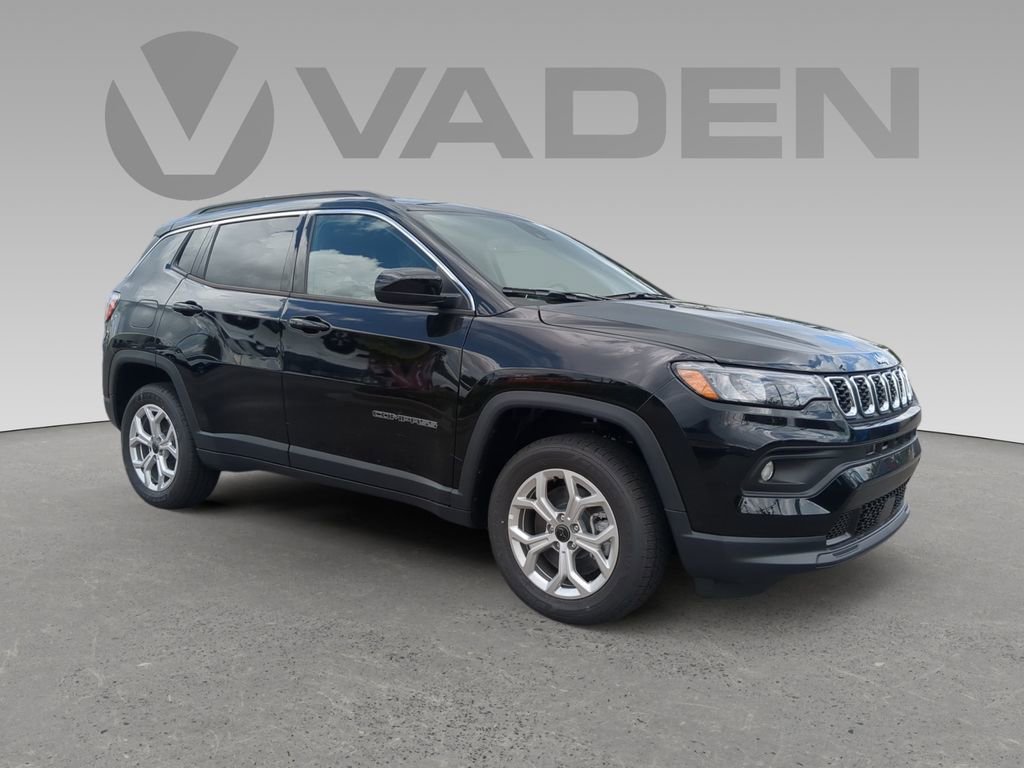 New 2025 Jeep Compass Latitude w/ Convenience Group image 1