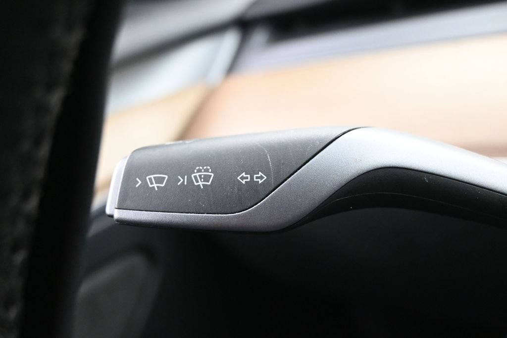 Used 2023 Tesla Model 3 Standard Range RWD image 19