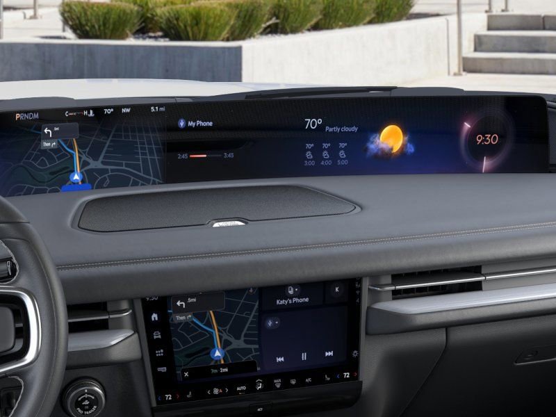 New 2026 Lincoln Navigator L Reserve AWD/4WD image 14