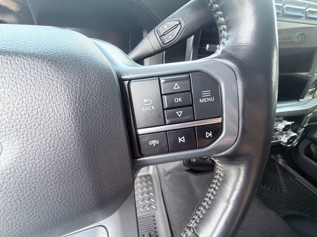 Used 2024 Ford F250 Lariat w/ Black Appearance Package AWD/4WD image 16