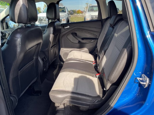 Used 2017 Ford Escape SE w/ SE Sport Appearance Package FWD image 23
