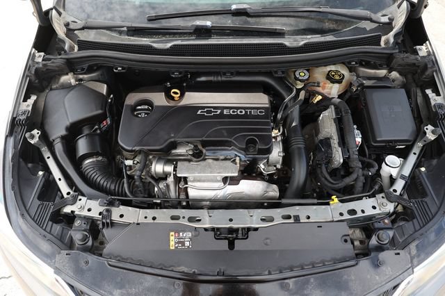 Used 2017 Chevrolet Cruze LT w/ RS Package FWD image 43