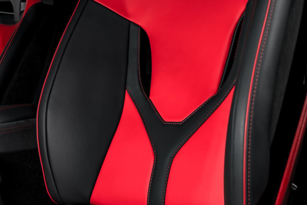 Used 2025 Lamborghini Revuelto image 20