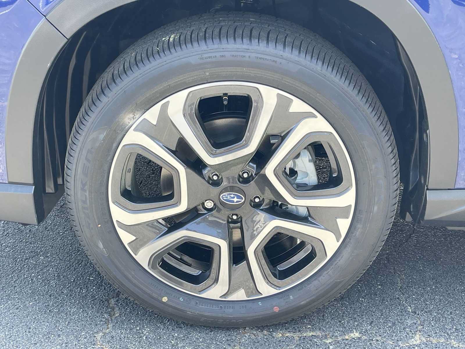 New 2026 Subaru Ascent Limited AWD/4WD image 7