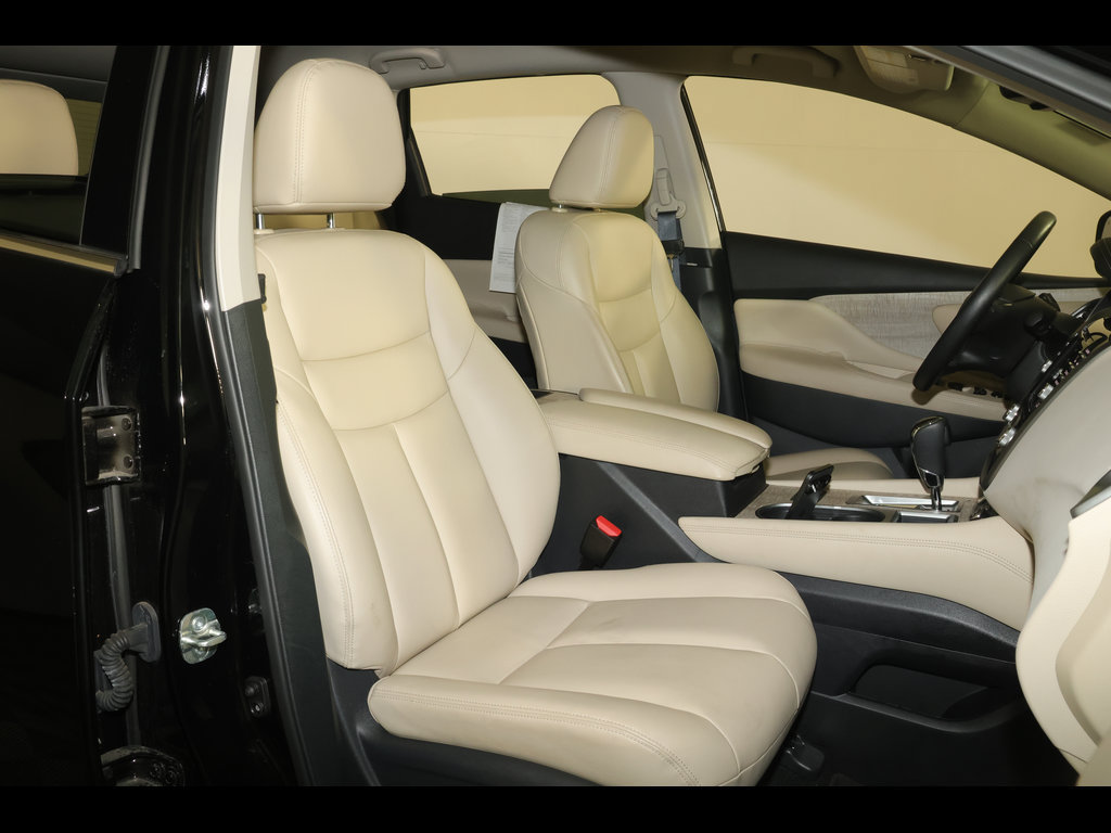 Used 2024 Nissan Murano SV AWD/4WD image 29